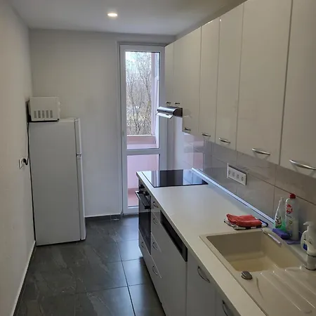 Meteorit 1 Apartament